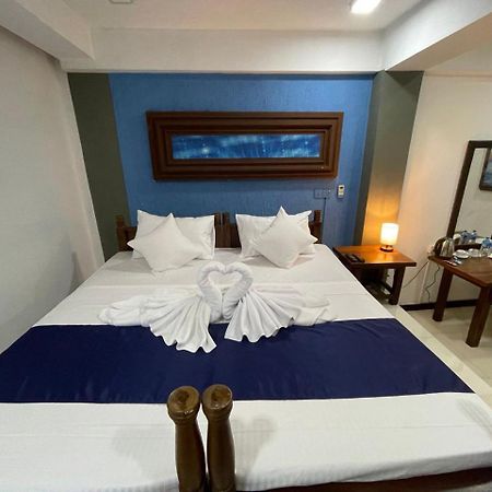 Rush City Hotel Kandy Buitenkant foto